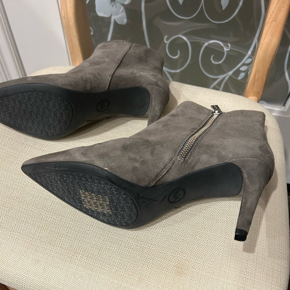Michael Kors Taupe Suede Ankle Booties - Picture 4 of 5